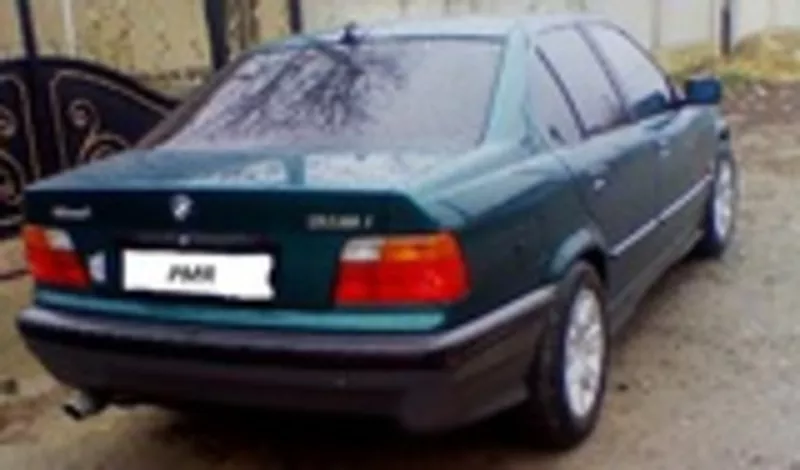 BMW 3 Series 2